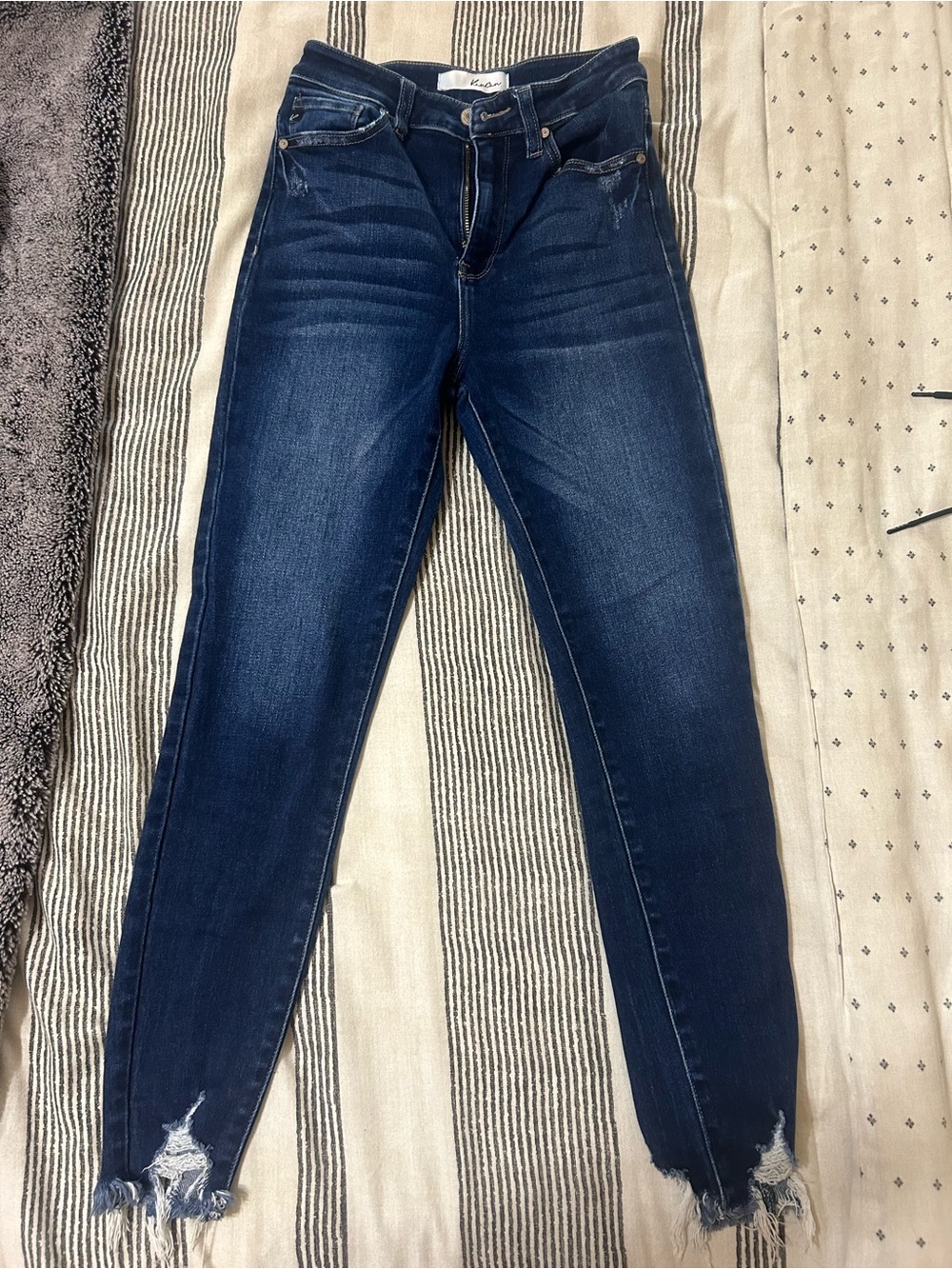 Women’s Dark Blue High-Rise Skinny Jeans